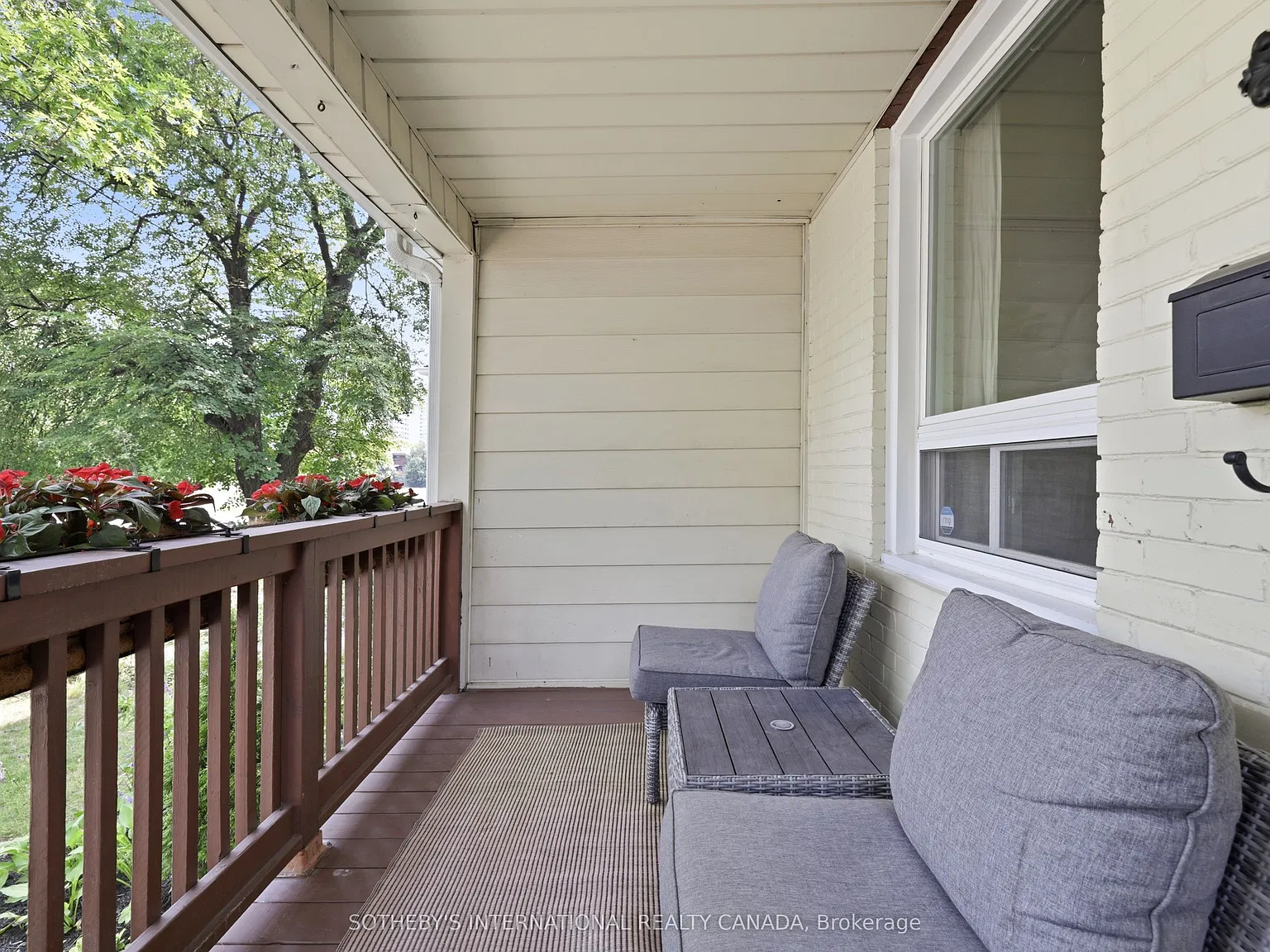 3 bed, $3,500 — Photo 2