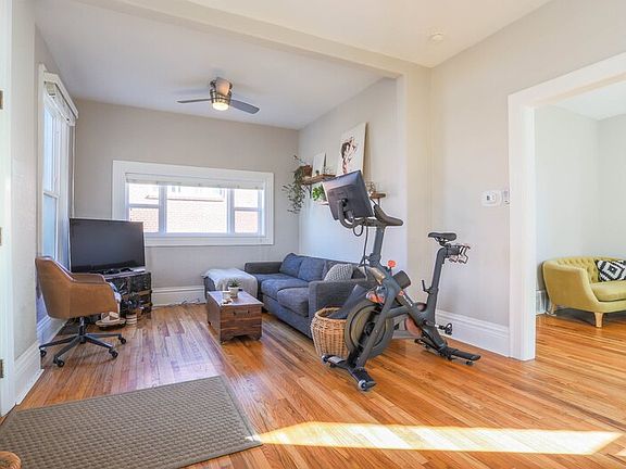 4th image of 2220 W 31st Ave