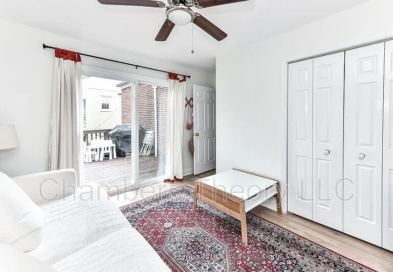 2705 Russell Rd — Photo 10