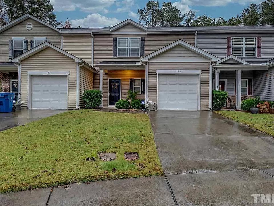 1st image of 125 Golden Meadow Ct