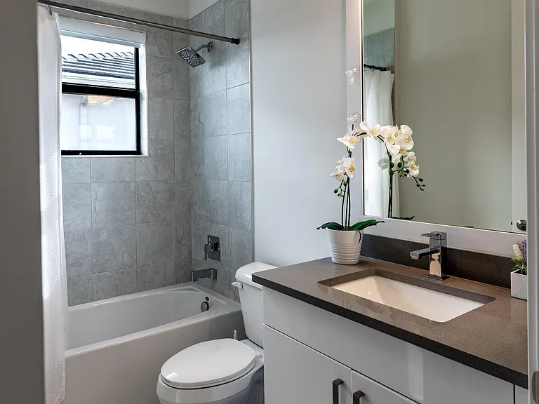 7197 Montereal Path — Photo 32