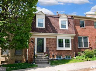 10288 Friendship Ct, Fairfax, VA 22032
