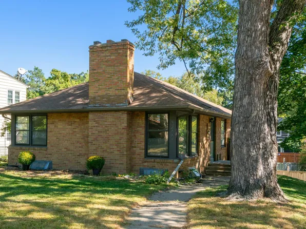 3400 Zenith Ave N, Robbinsdale, MN 55422