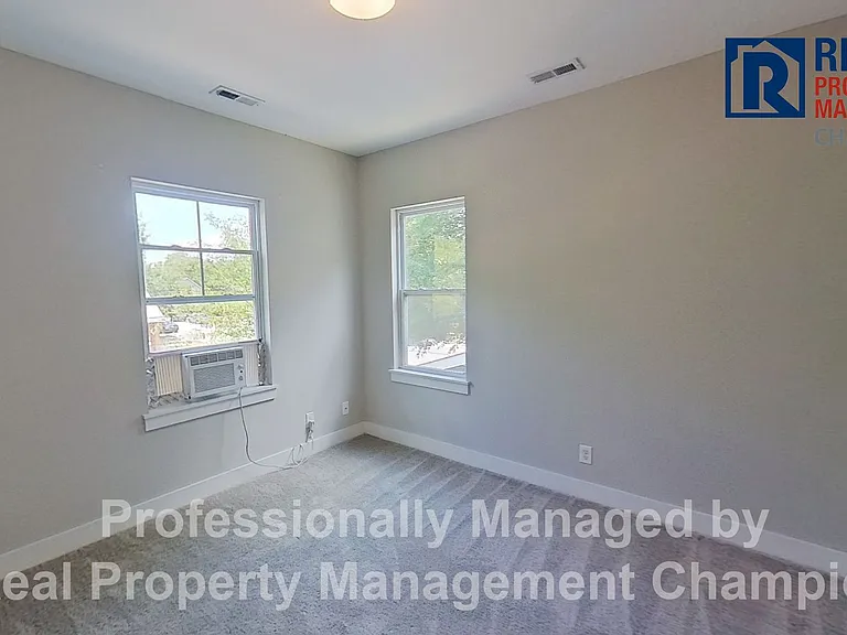 632 Brunswick St — Photo 22