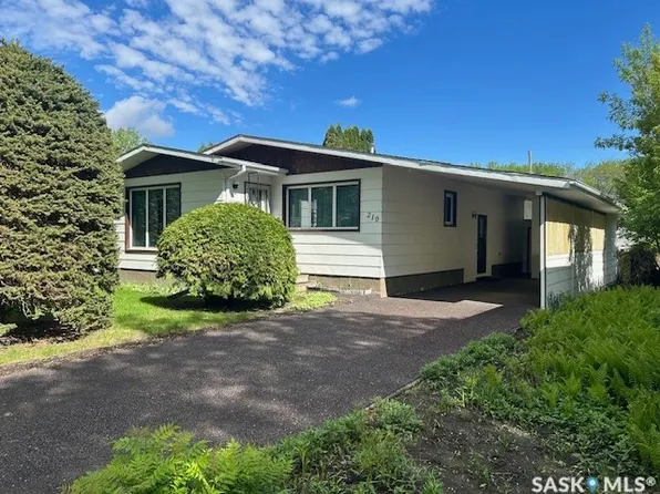 210 Alexander Avenue, Canora, SK S0A 0L0