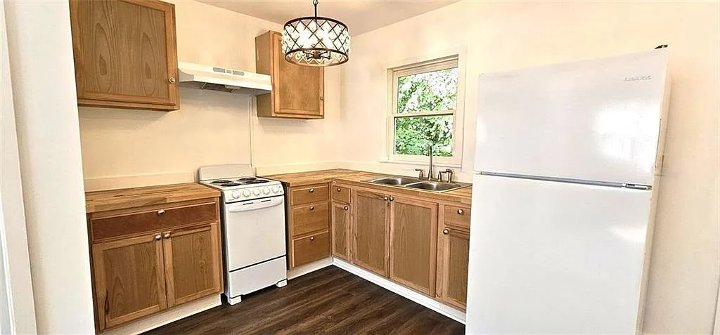1 bed, 1.0 bath, $1,700 — Photo 3