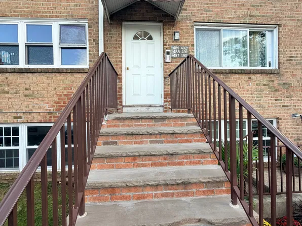 488 College Dr, Edison, NJ 08817