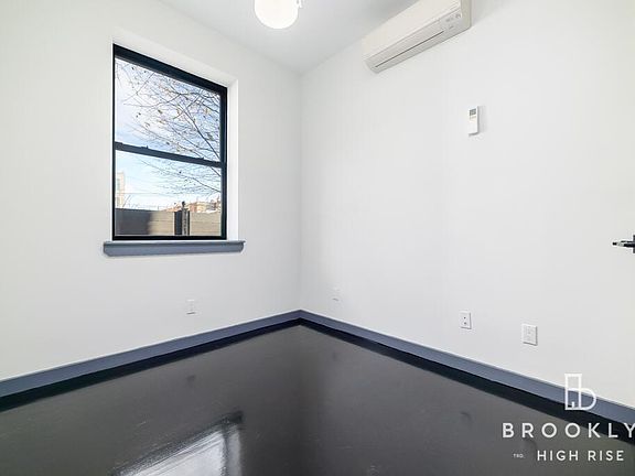 5th image of 328 Eldert St APT 1B