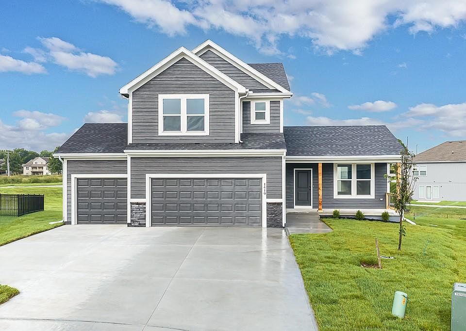 1st image of 1410 N 157th Ln