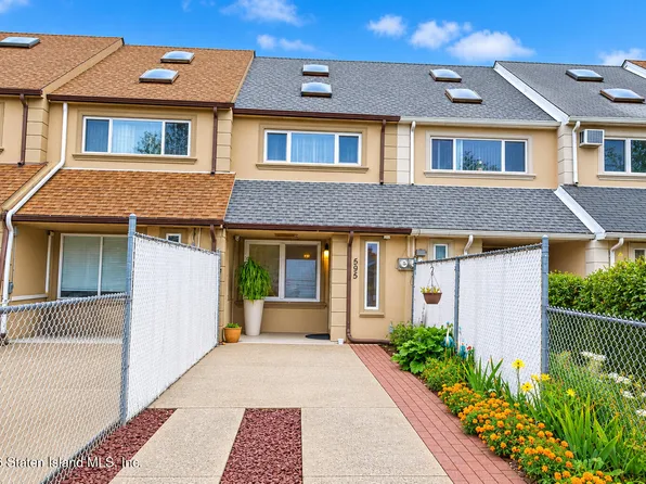 595 Lincoln Ave, Staten Island, NY 10306