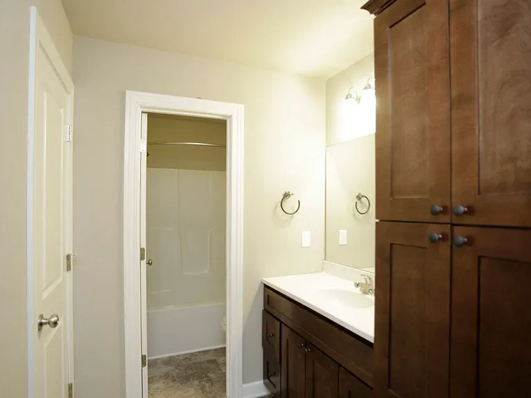 Arbor Mist Townhomes — Photo 34