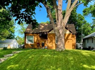 3905 9th St, Des Moines, IA 50313
