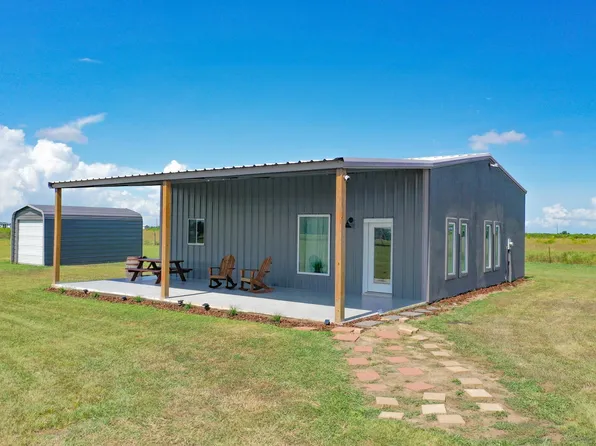 17017 County Road 210, East Bernard, TX 77435