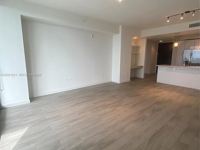 999 SW 1st Ave #3209 — Photo 7