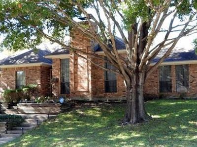 555 Renee Ln, Desoto, TX, 75115