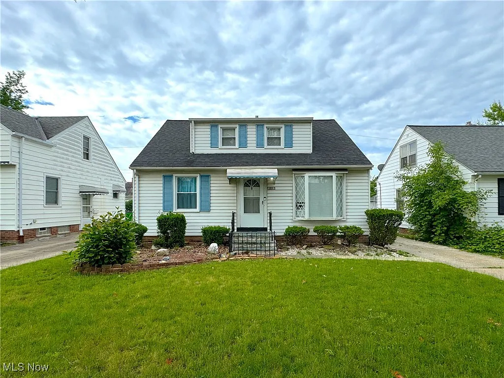 13592 Shady Oak Blvd photo 1