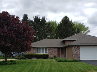 6572 Hayfield Ln, Loves Park, IL
