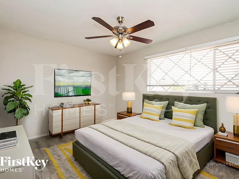 2030 E Aspen Ave — Photo 15