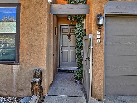2nd image of 864 SE Cir NW