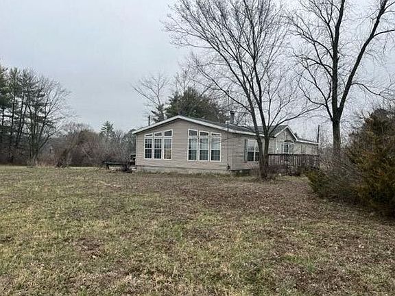 3rd image of 7171 Hyacinth Rd