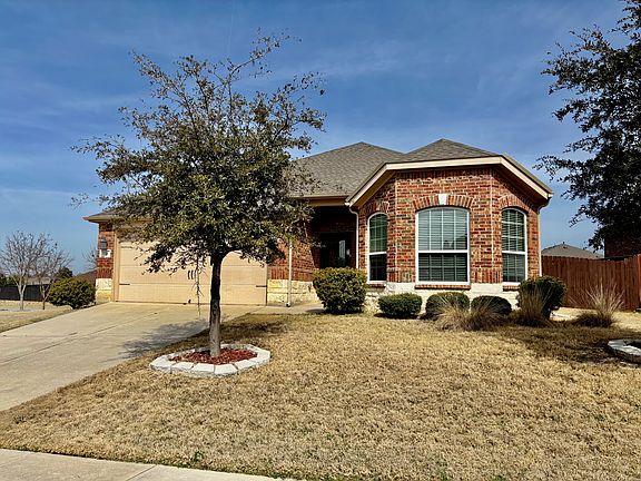 2nd image of 410 Winchester Dr