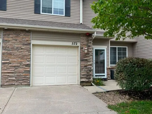 572 85th St, West Des Moines, IA 50266