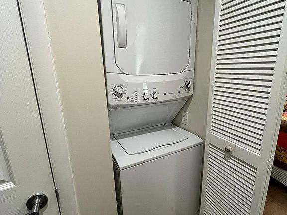 2nd image of 1300 Ponce De Leon Blvd #1108