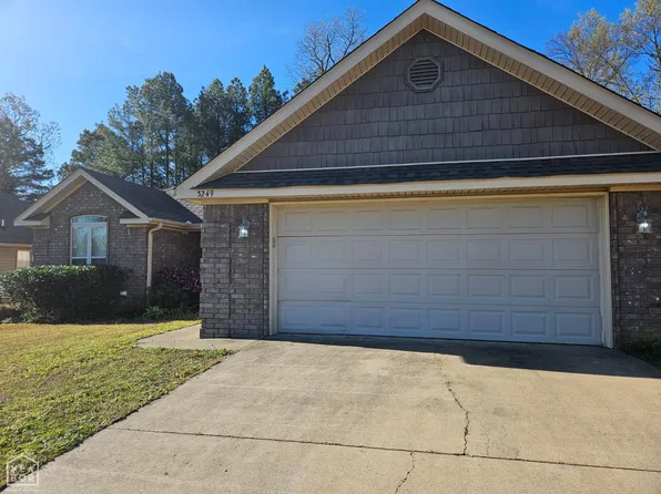 5249 Nathan Dr, Jonesboro, AR 72401