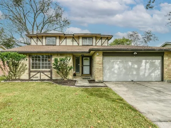 5910 Misty Meadow St, League City, TX 77573