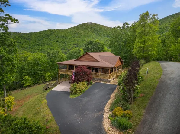 693 Knights Gap, Blairsville, GA 30512