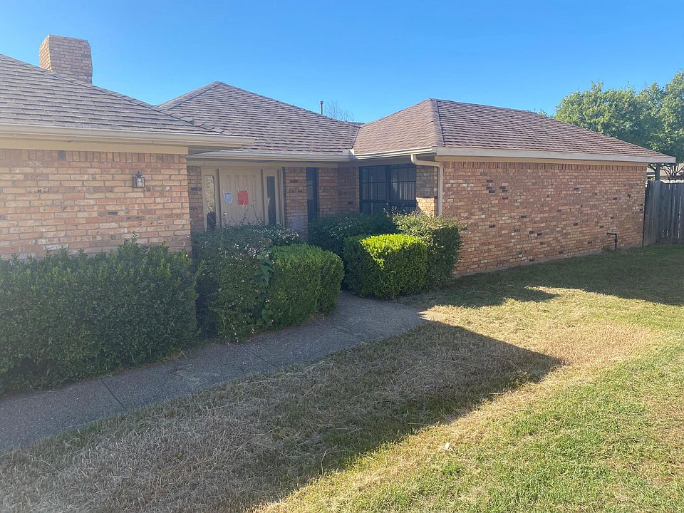 1st image of 1109 Wimbledon Ln