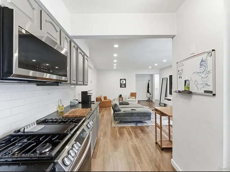 250 N Broadway #5B — Photo 8