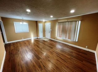 1605 E Greig Ave, Madison Heights, MI 48071