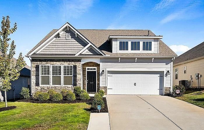 1st image of 114 Rossmoor Ct