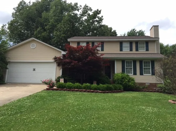 4135 Lovelaceville Rd, Paducah, KY 42001