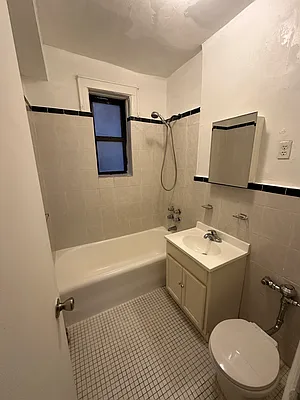 Rented by BSRG Realty | media 14