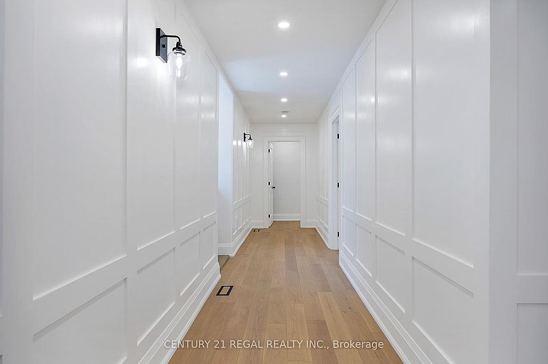 Burlington House for rent - 4 Bedrooms — photo 25