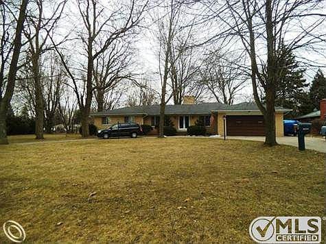 25135 Beech Daly Front.JPG