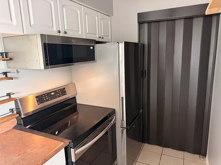 301 E 2700 S #11 — Photo 2