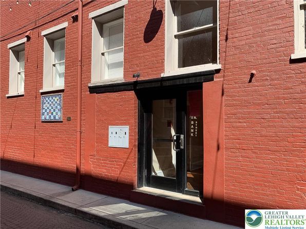 5 N Bank St #6