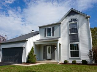 1561 Glacier Pkwy, Algonquin, IL 60102