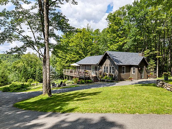 3rd image of 506 River Rd