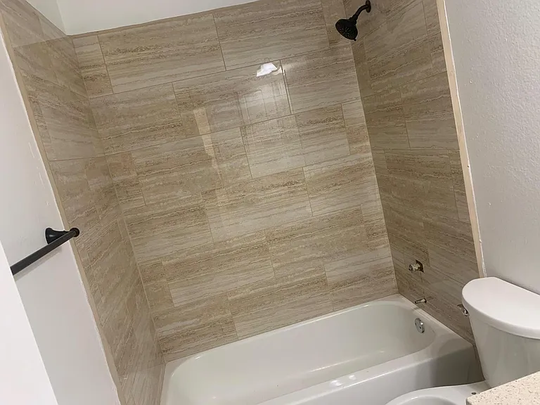6009 Stone Trace Ln — Photo 11