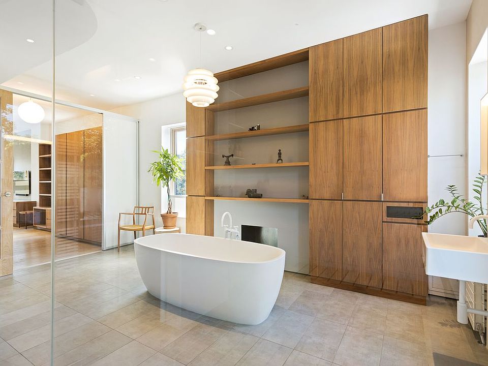 1st image of 345 Park Pl #2