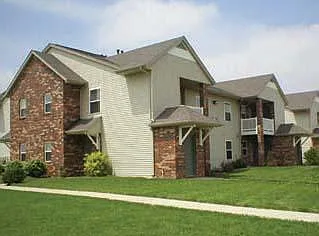 5100 N Eagle Crst — Photo 1