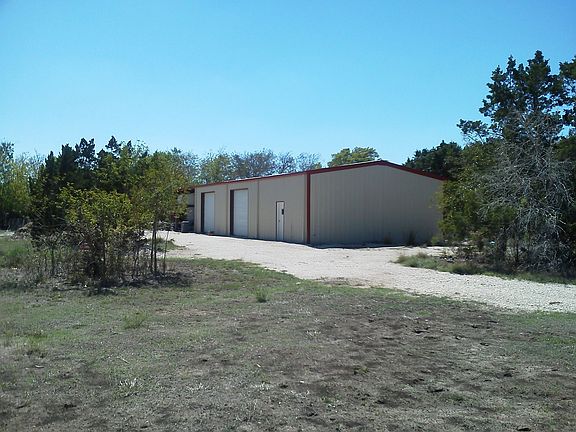 3rd image of 9695 Victoria Ln