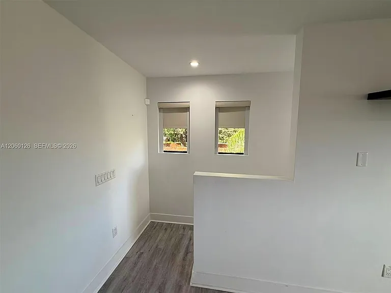 8881 SW 28th St — Photo 48