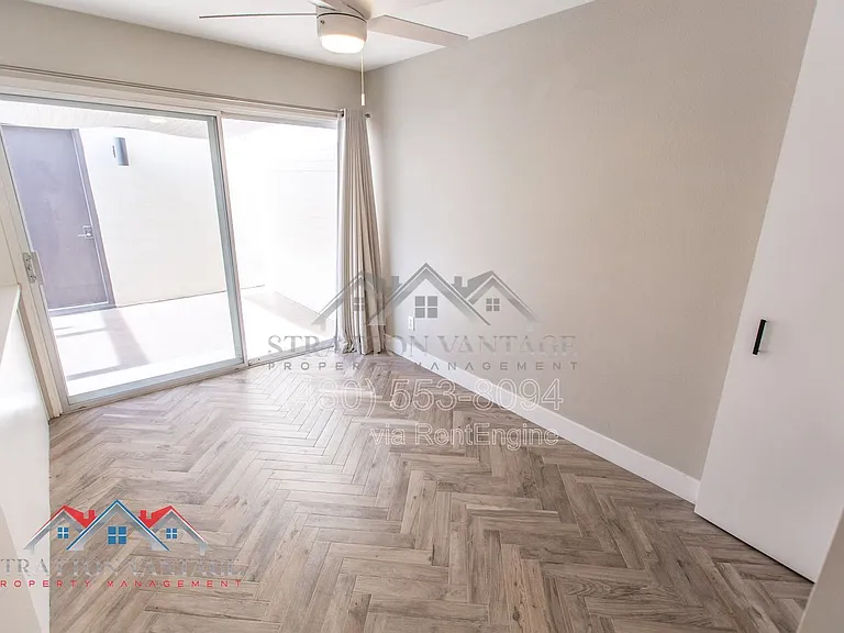 8623 E Devonshire Ave — Photo 22