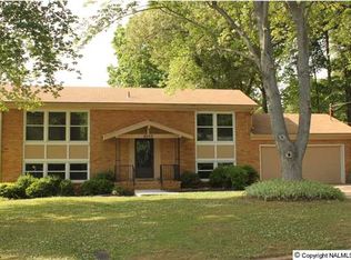 8009 Allison Dr SE, Huntsville, AL 35802