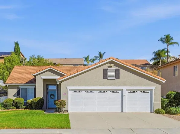 33012 Regina Dr, Temecula, CA 92592